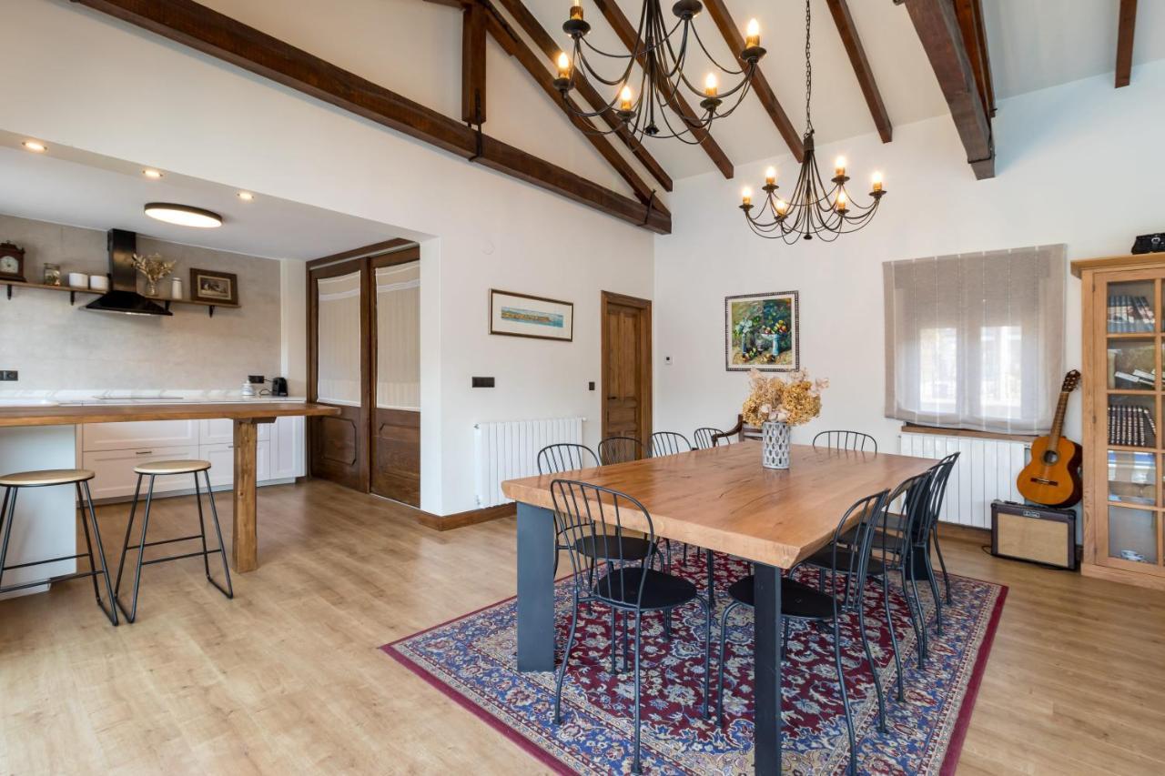 Impresionante Entre Mar Y Montana Holiday home