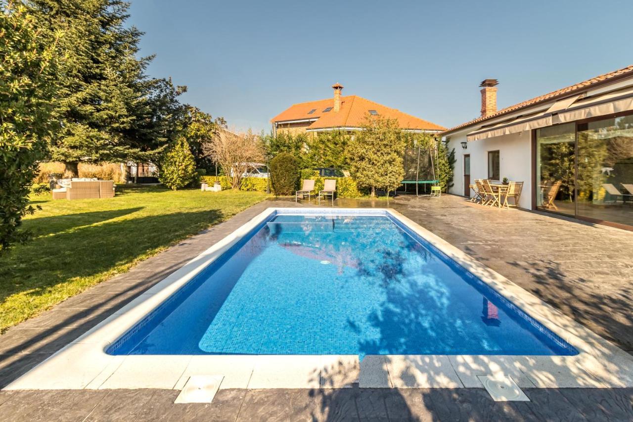 Impresionante Entre Mar Y Montana Holiday home